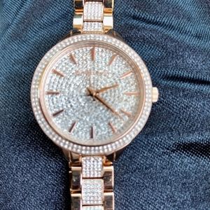 I'm selling a MK watch